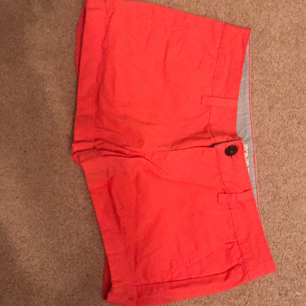 Cute neon jean shorts!!